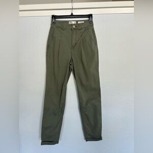 Hollister Olive Green Pants, size 0